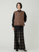 <ダウンベスト>リバーシブル レオパードゼブラ