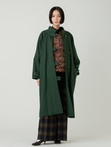 <ダウンベスト>リバーシブル レオパードゼブラ