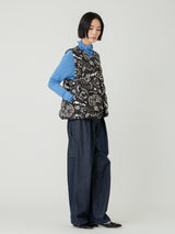 <ダウンベスト>リバーシブル サンペイズリーバンダナ