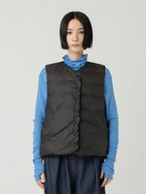 <ダウンベスト>リバーシブル サンペイズリーバンダナ