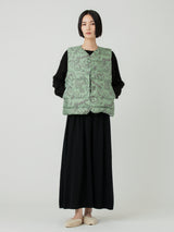 <ダウンベスト>リバーシブル サンペイズリーバンダナ