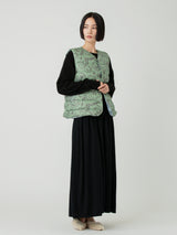 <ダウンベスト>リバーシブル サンペイズリーバンダナ