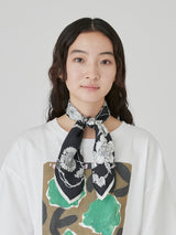 SILK SCARF 65 / FLOWER