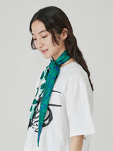 <ダイヤ型スカーフ>コラージュレオパード