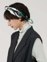 SILK SCARF 65 / POETIC