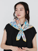 <コットンスカーフ65>コラージュジャングルフルーツ