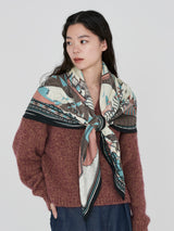 <Wool Silk Stole Herringbone Weave 120> Collage Dahlia Rondo