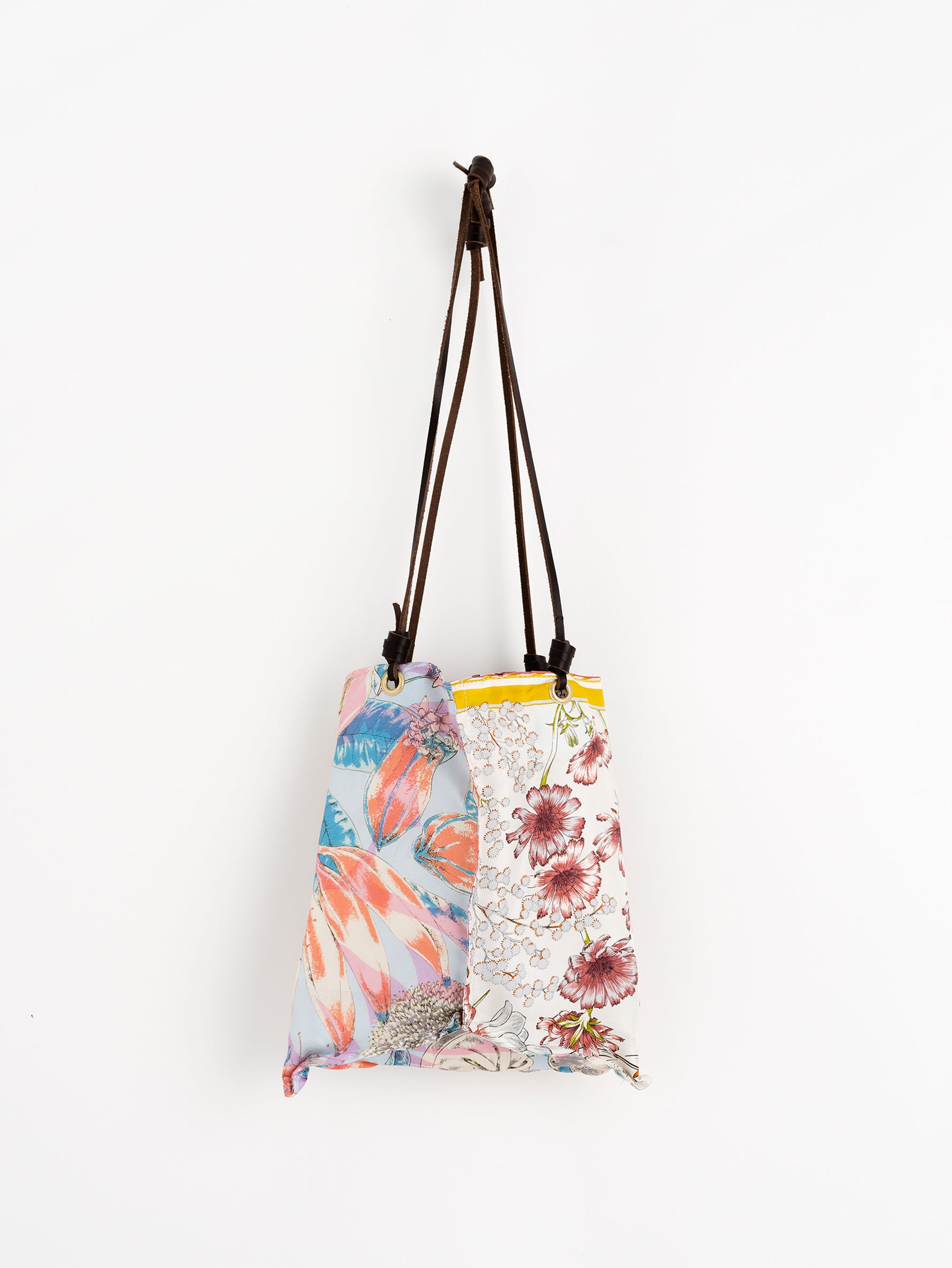 ジョリーフルール　ハンドメイド　トートバッグ　コラコラ　リス　シャンゼリゼ　大 ジョリーフルール ハンドメイド トートバッグ コラコラ リス