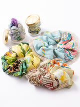 HAIR ACCESSORY / RUFFLE SCRUNCHIE