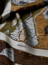 <シルクスカーフ88>ラグ