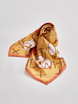 <シルクスカーフ88>アップルレター