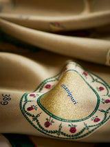 SILK SCARF 65 / TABLE