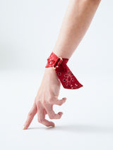 BRACELET / PAISLEY BANDANA