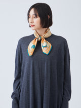 SILK SCARF 65 / SNOW GLOVE