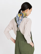 <シルクスカーフ65>コラージュウィッカーボトル