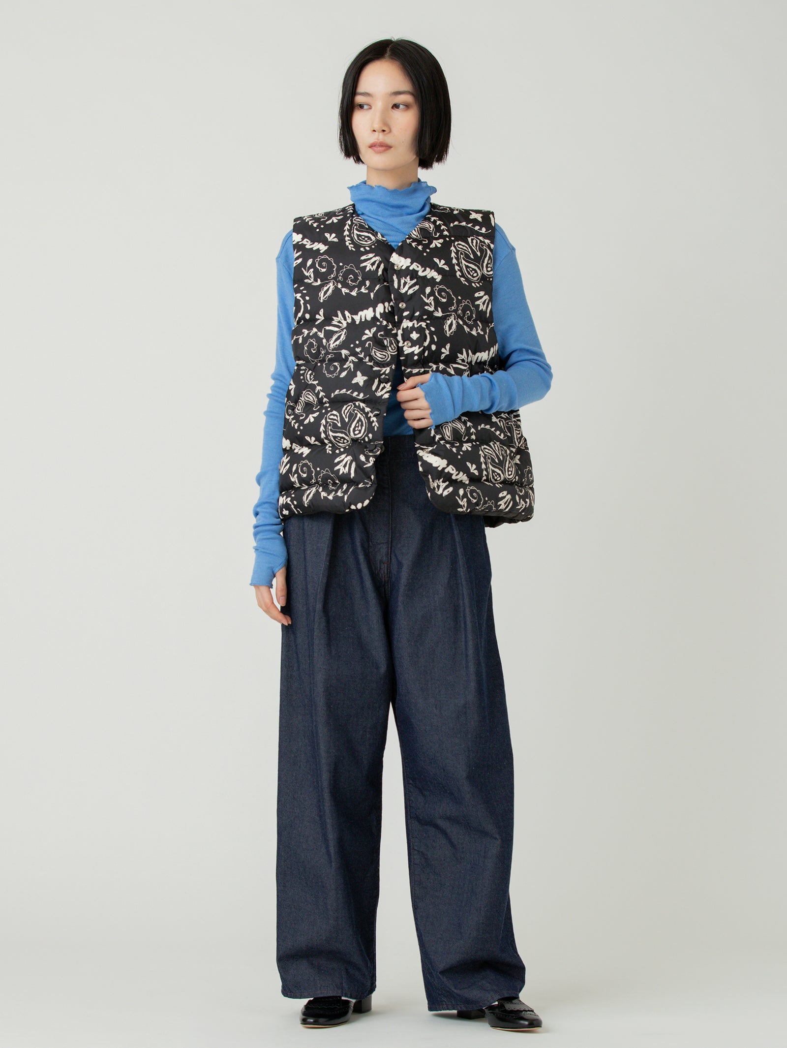 新品　manipuri ダウンマフラーペイズリーバンダナ　ブラック　新品　タグ付 ダウンマフラー＞ペイズリーバンダナ – manipuri