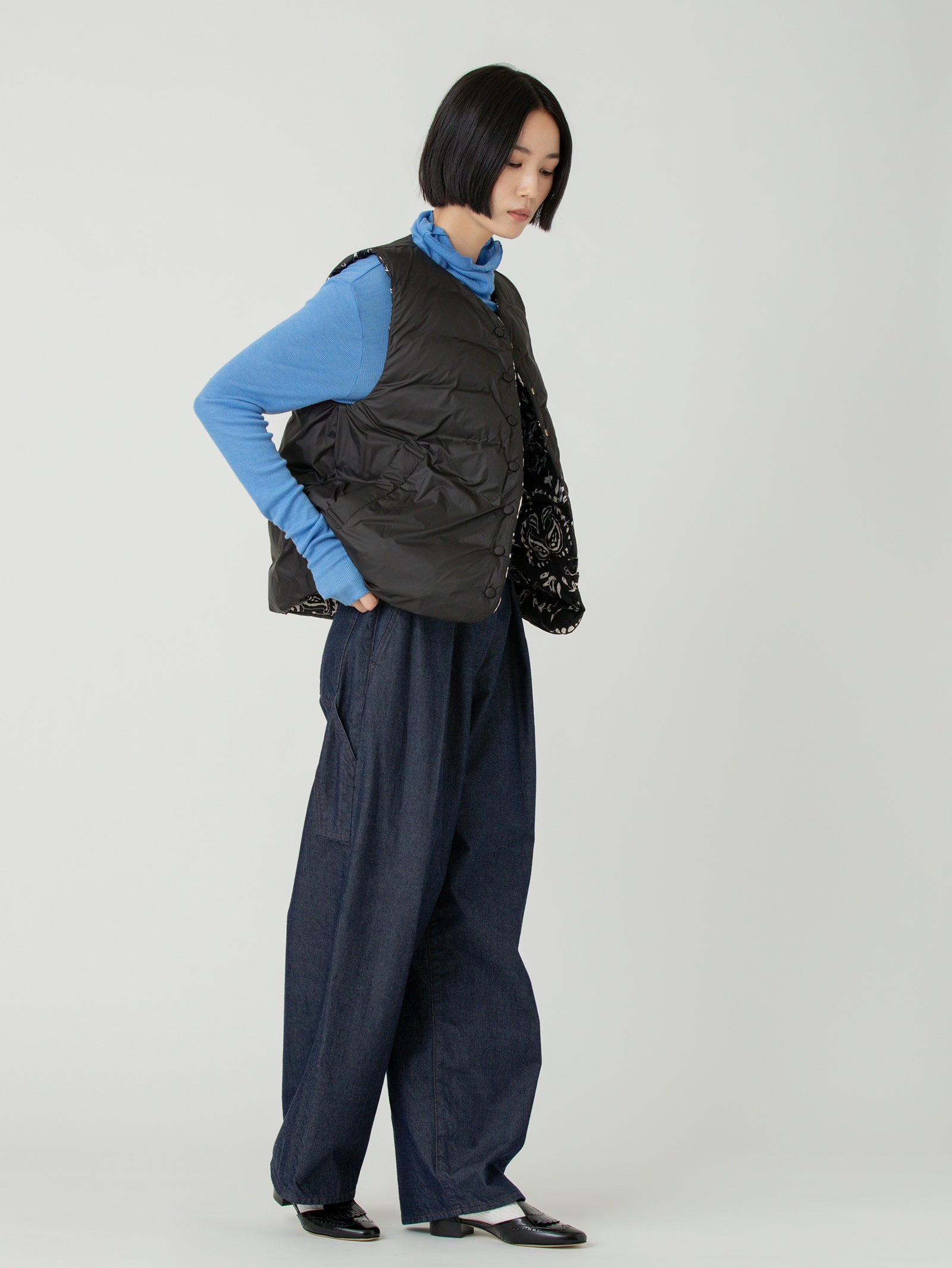 新品　manipuri ダウンマフラーペイズリーバンダナ　ブラック　新品　タグ付 ダウンマフラー＞ペイズリーバンダナ – manipuri