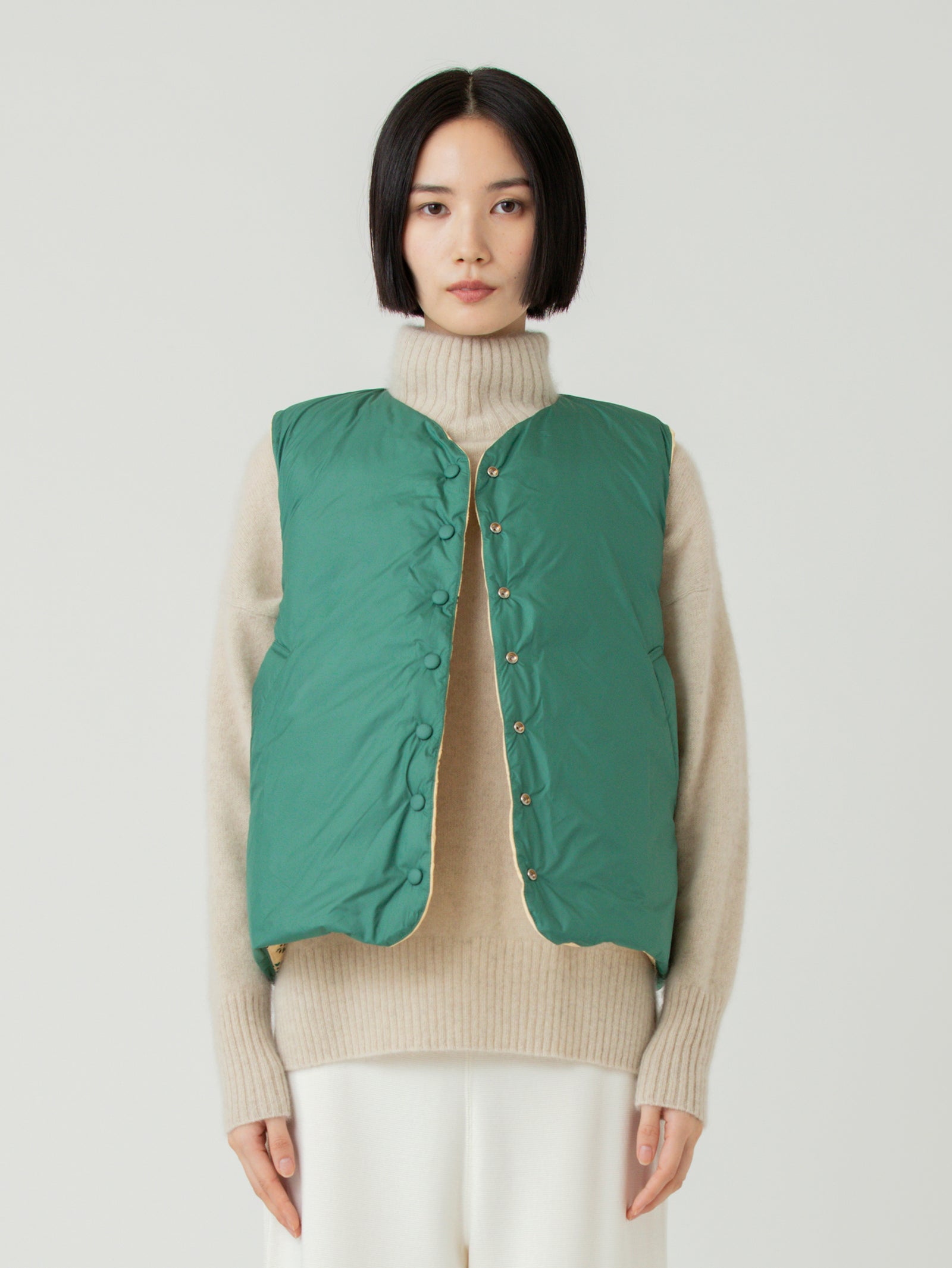 ダウンベスト＞リバーシブル ペイズリーバンダナ – manipuri