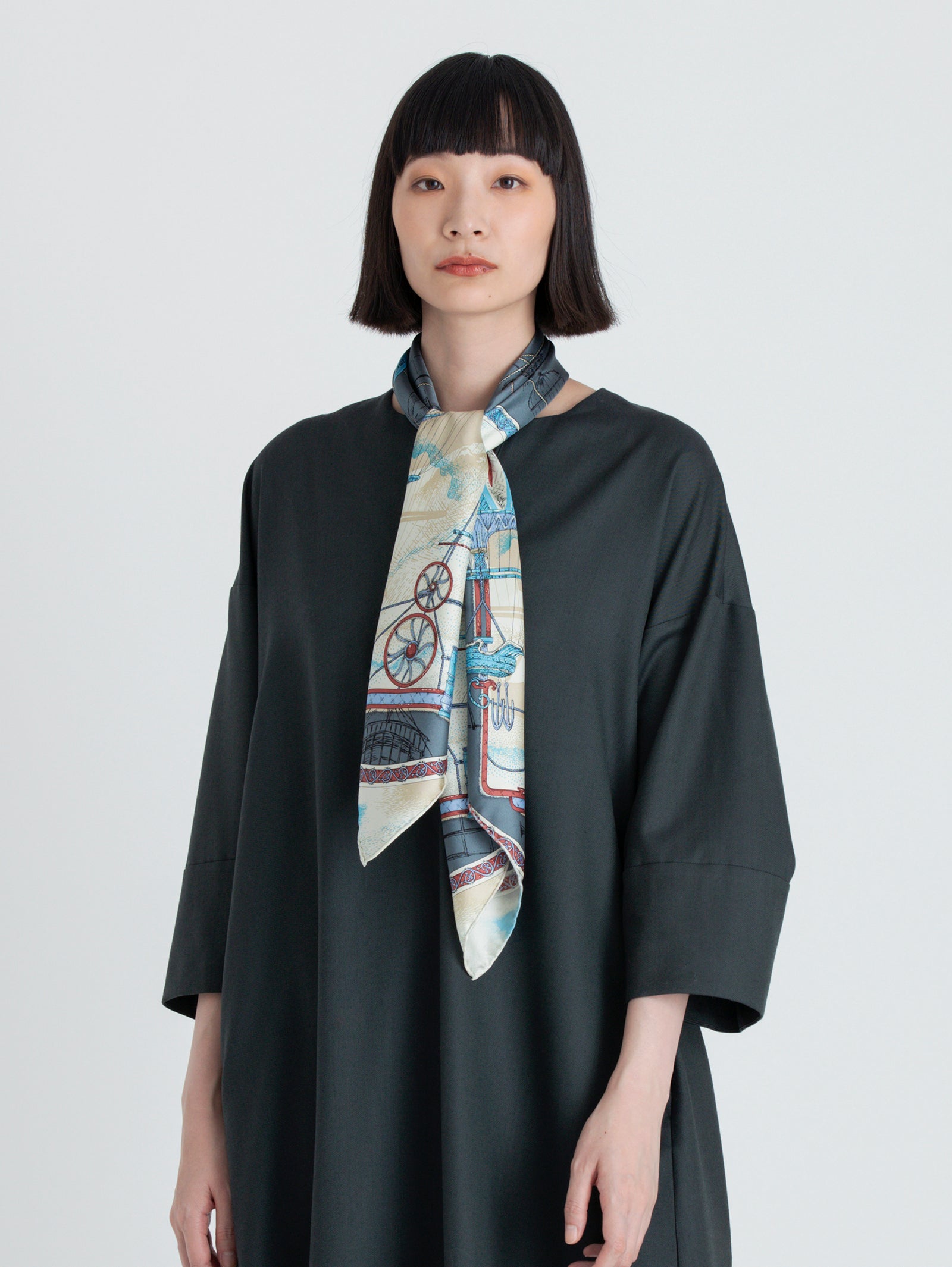 シルクスカーフ88＞ ドラフトバルーン – manipuri