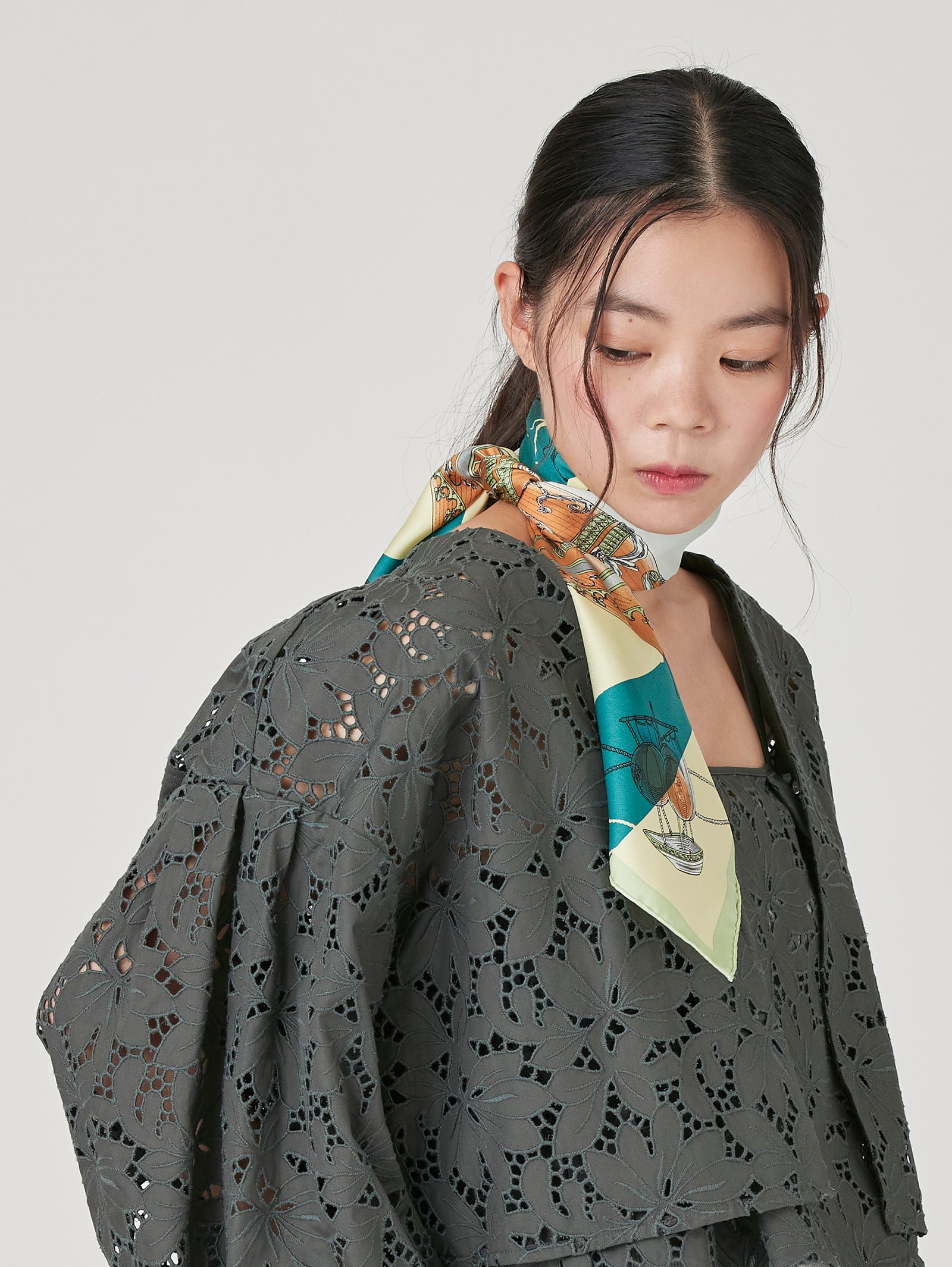 シルクスカーフ88＞コラージュバルーンヒストリー – manipuri