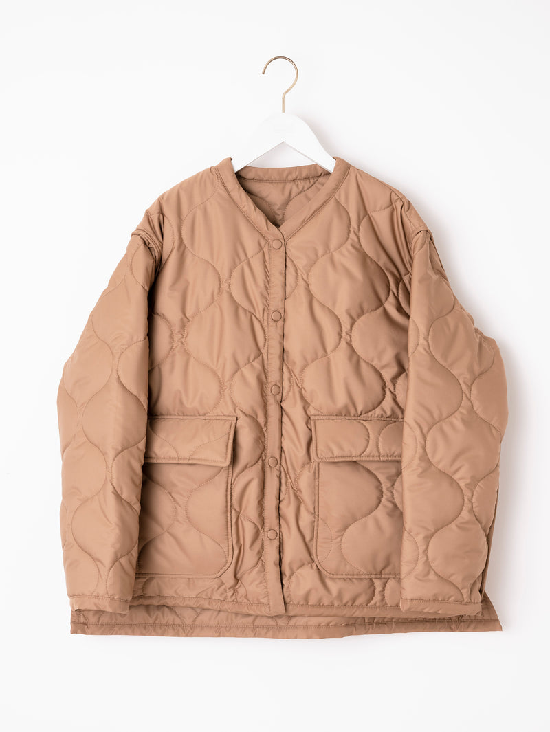 &lt;Quilted W Cocoon Coat&gt; Abstract