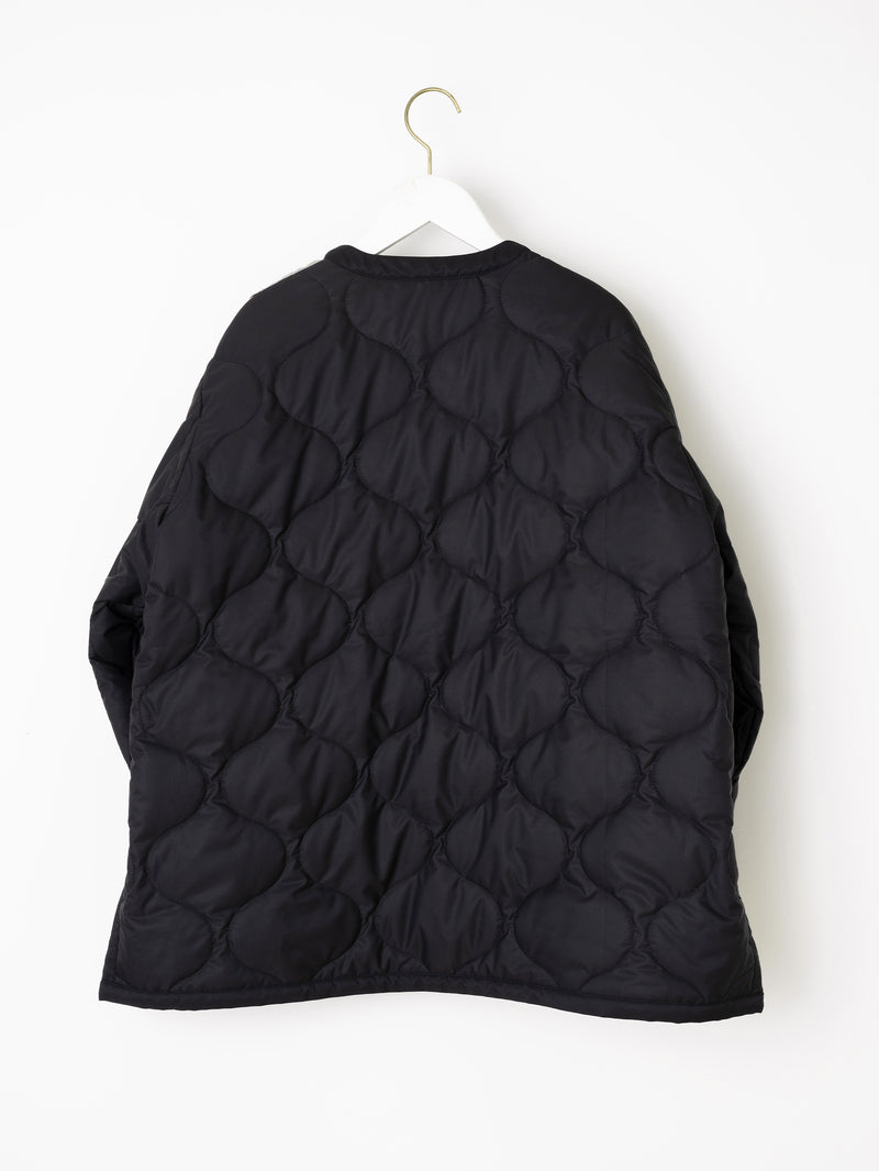 &lt;Quilted W Cocoon Coat&gt; Abstract