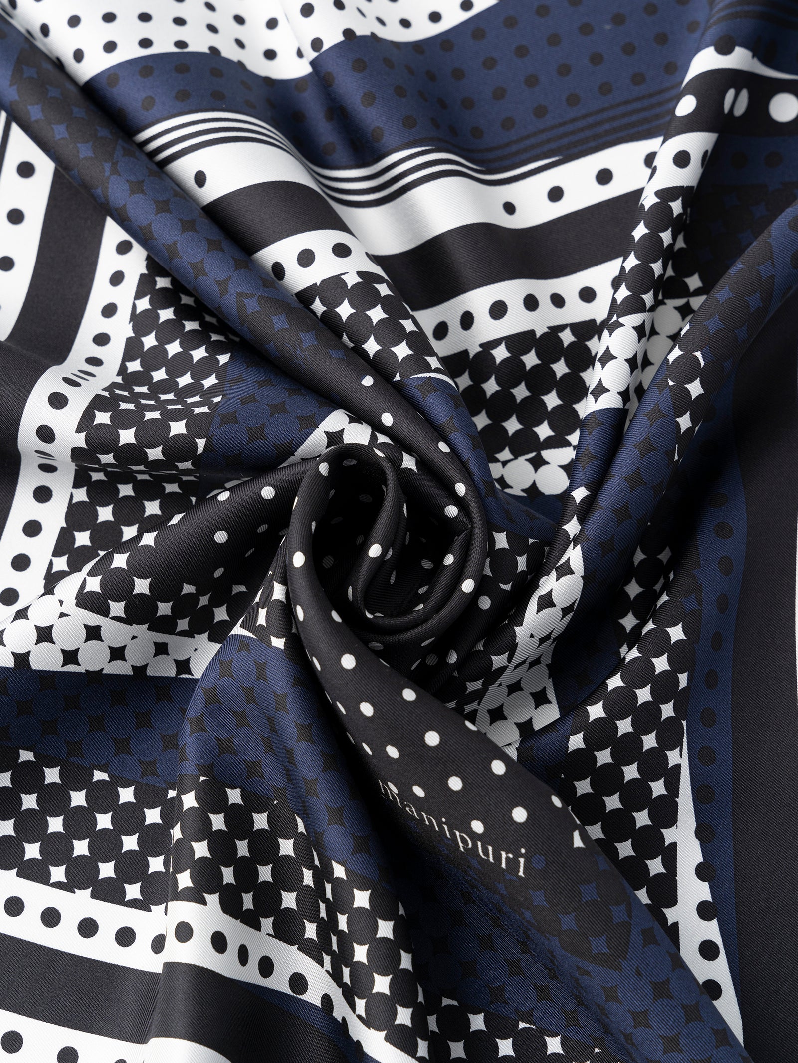 シルクスカーフ65＞ミックスドット3 – manipuri
