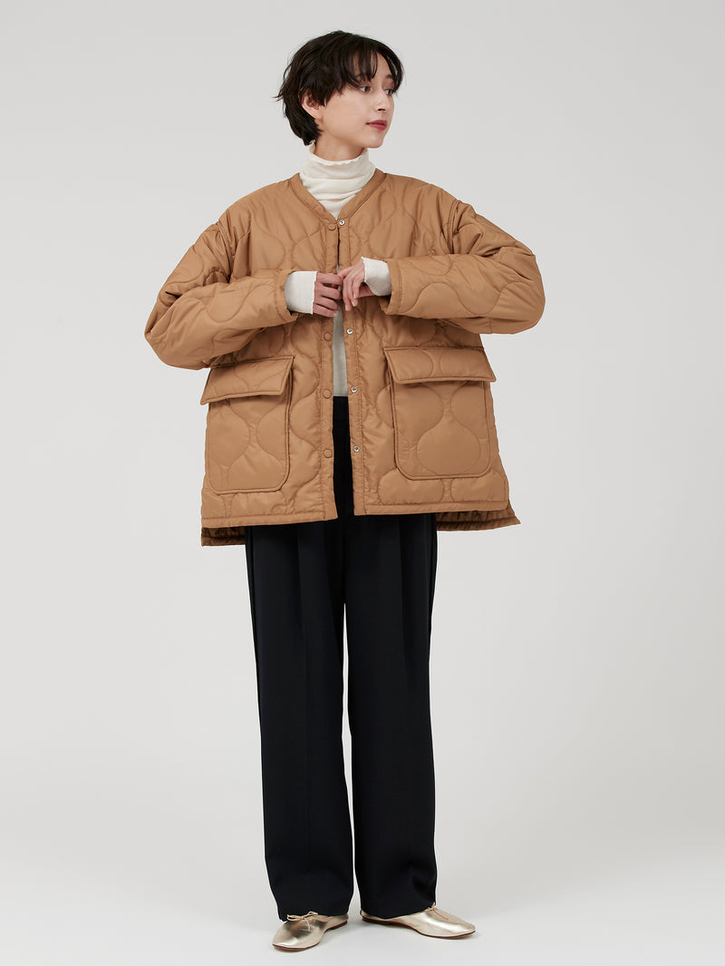 &lt;Quilted W Cocoon Coat&gt; Abstract