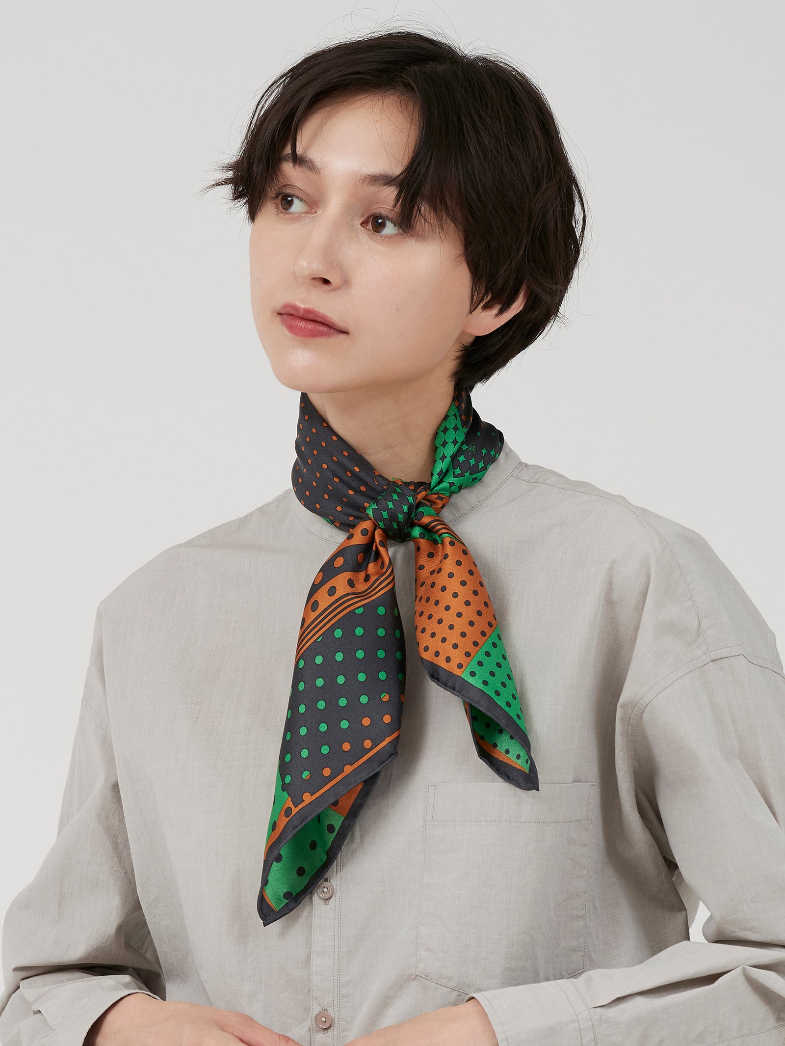 シルクスカーフ65＞ミックスドット3 – manipuri