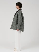 &lt;Quilted W Cocoon Coat&gt; Abstract