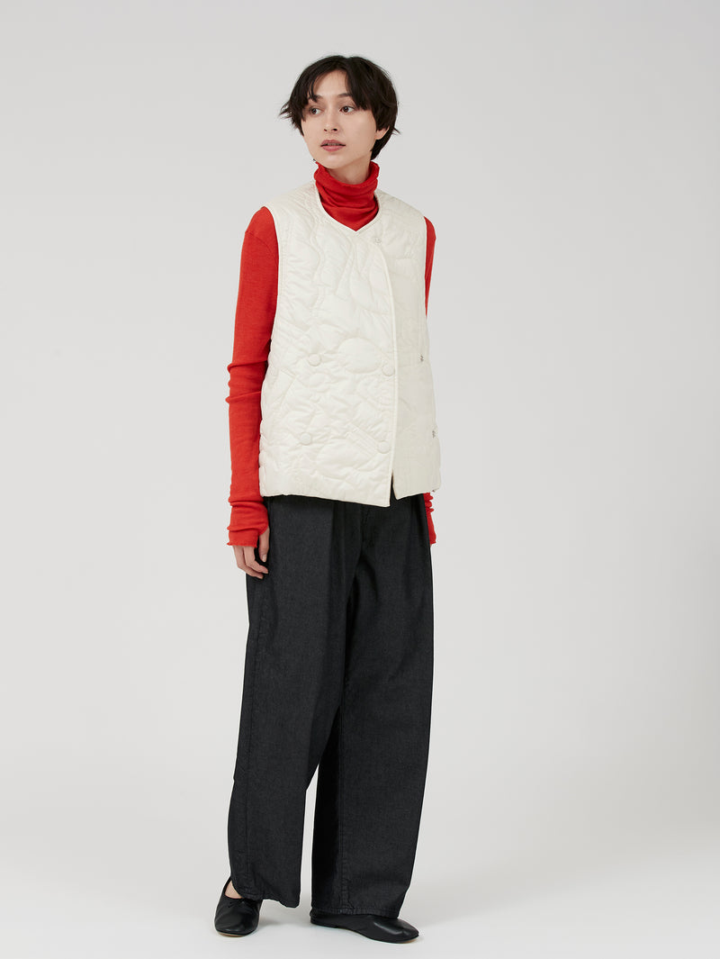 &lt;Quilted W Cocoon Coat&gt; Abstract