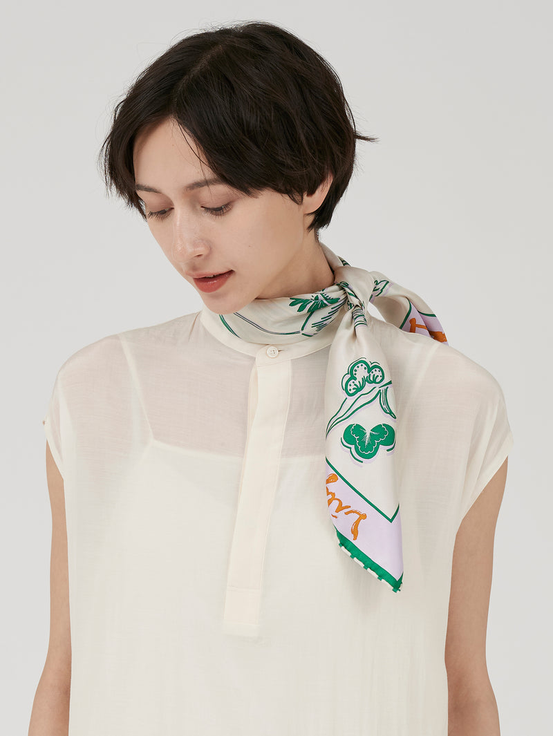 SILK SCARF 65 / FLORA