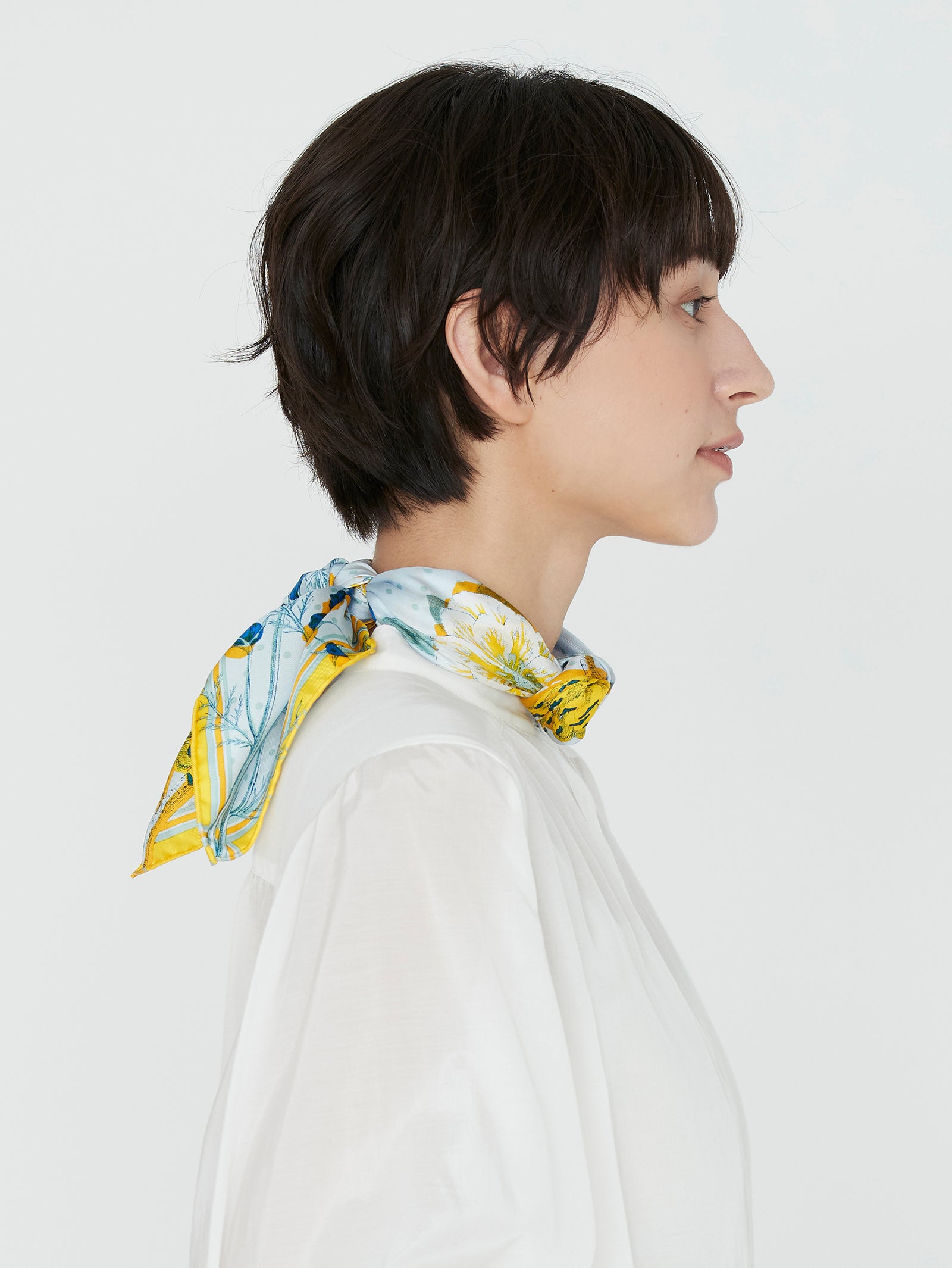 【Manipuri 】シルクスカーフ65 〈オータムガーデン〉✨最終お値下げ シルクスカーフ65＞オータムガーデン – manipuri