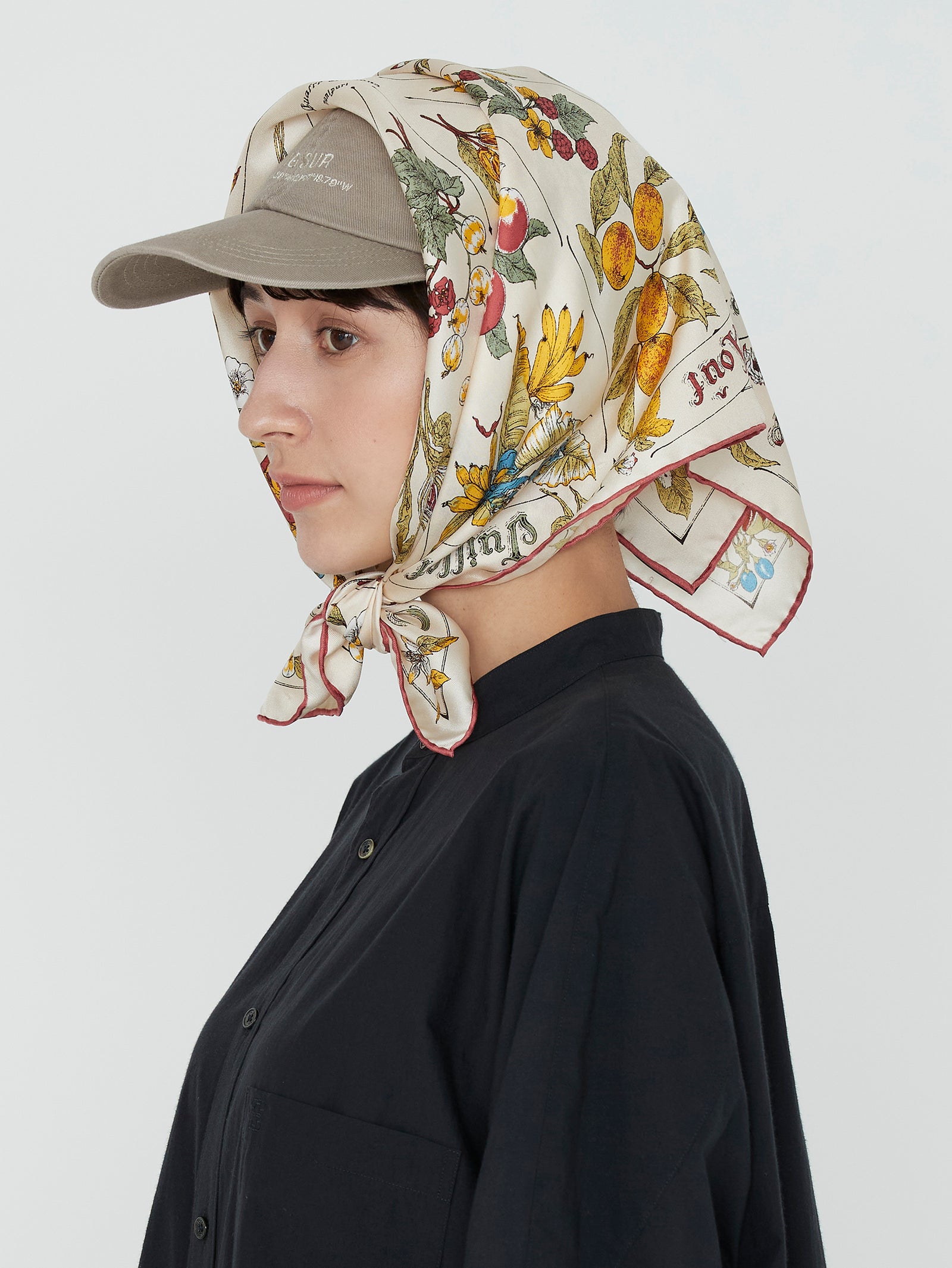 シルクスカーフ65＞シーズナルフルーツ – manipuri