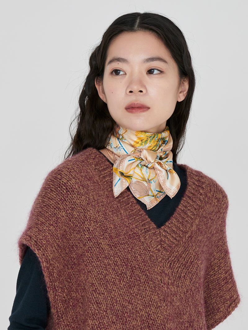 ＜シルクスカーフ65＞ボタニカルストライプ