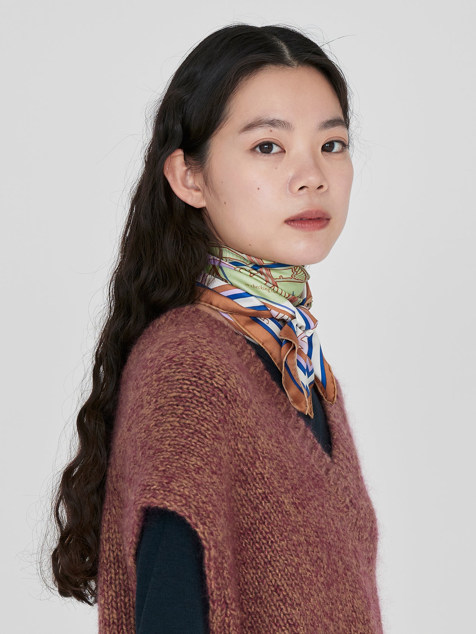 新品未使用＜シルクスカーフ65＞コラージュトルクメン シルクスカーフ65＞コラージュトルクメン – manipuri