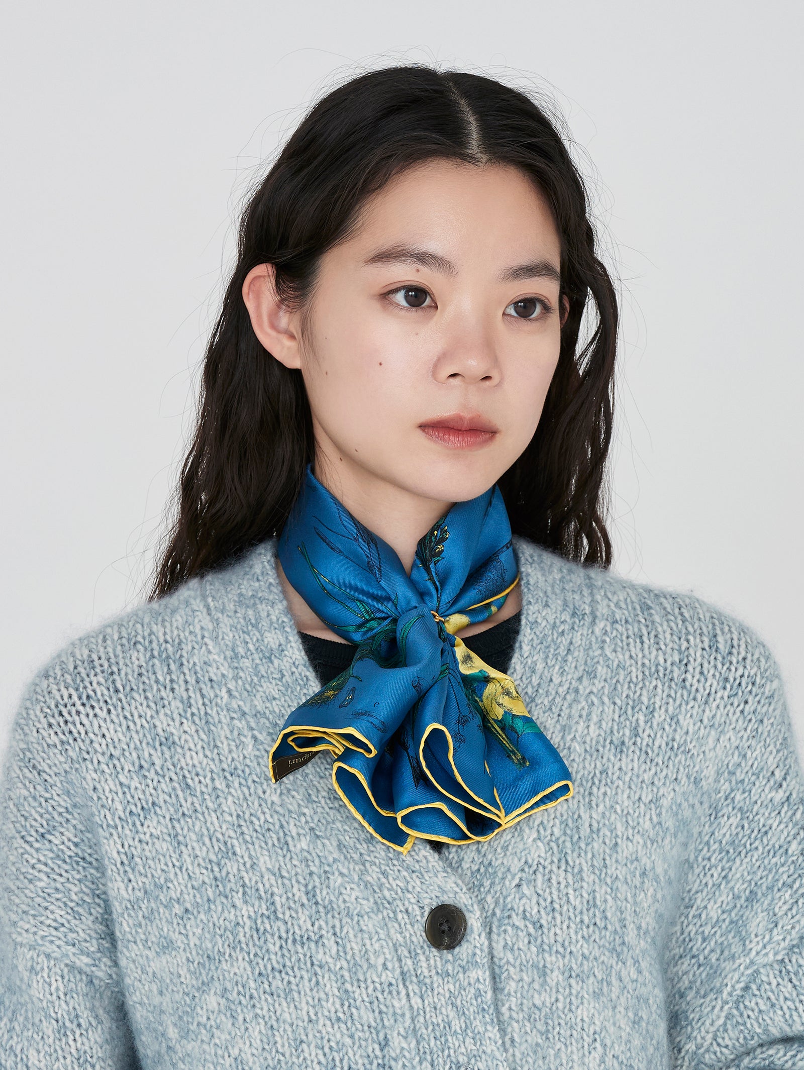 manipuri 花柄シルクスカーフ 65cm新品 シルクスカーフ65＞ボタニカル – manipuri