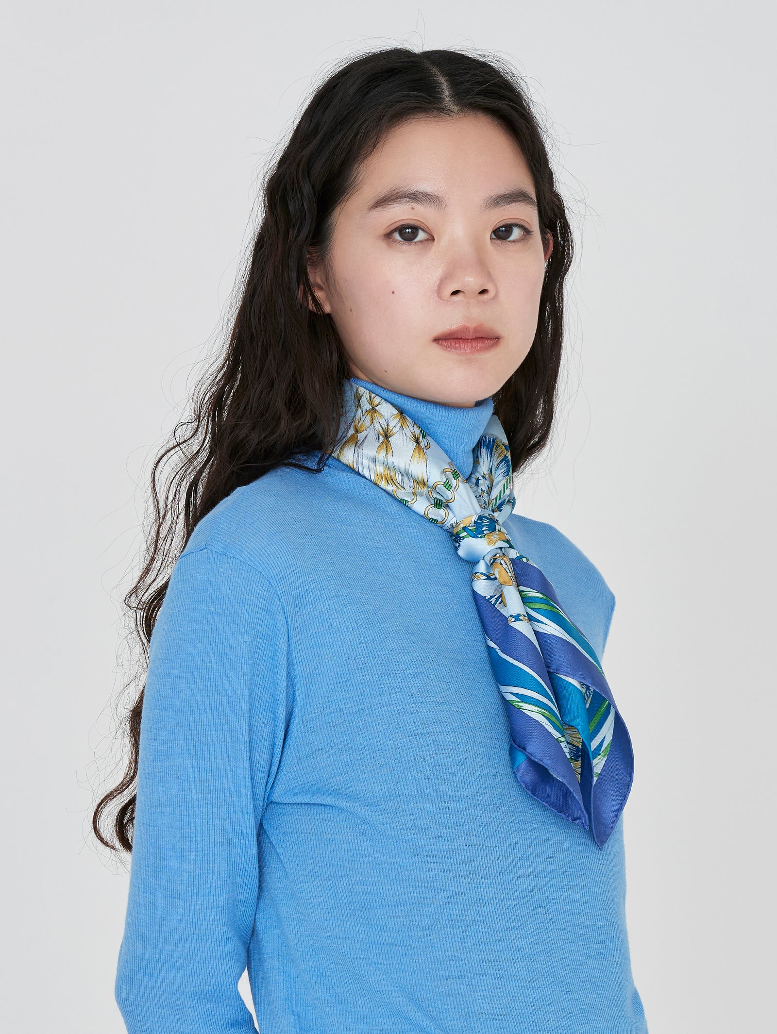 シルクスカーフ65＞ヴィヴァーチェタッセル – manipuri