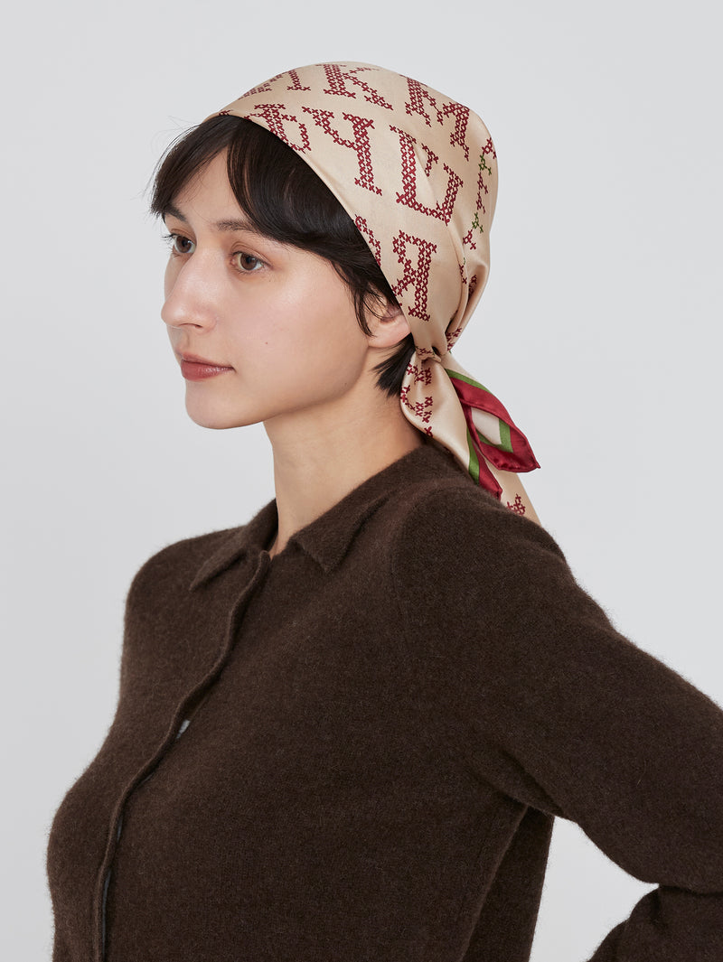 ＜シルクスカーフ88＞クロスステッチバンダナ