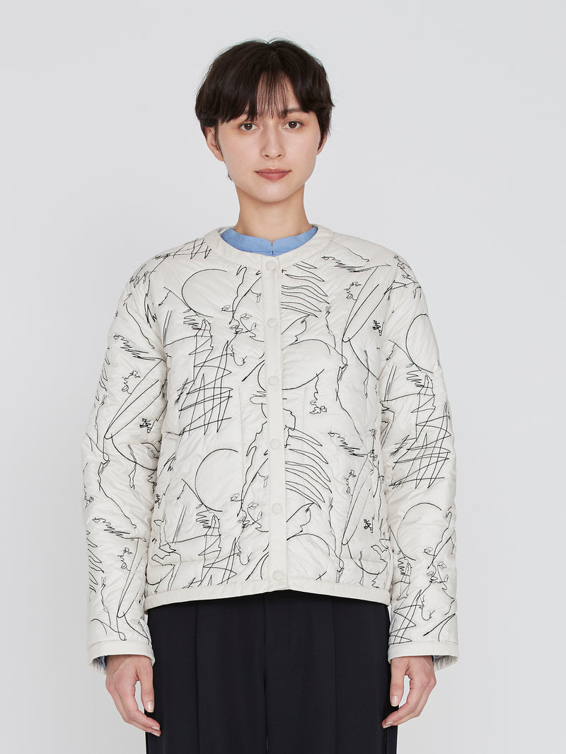 &lt;Quilted crew neck jacket&gt; Reversible Mountain