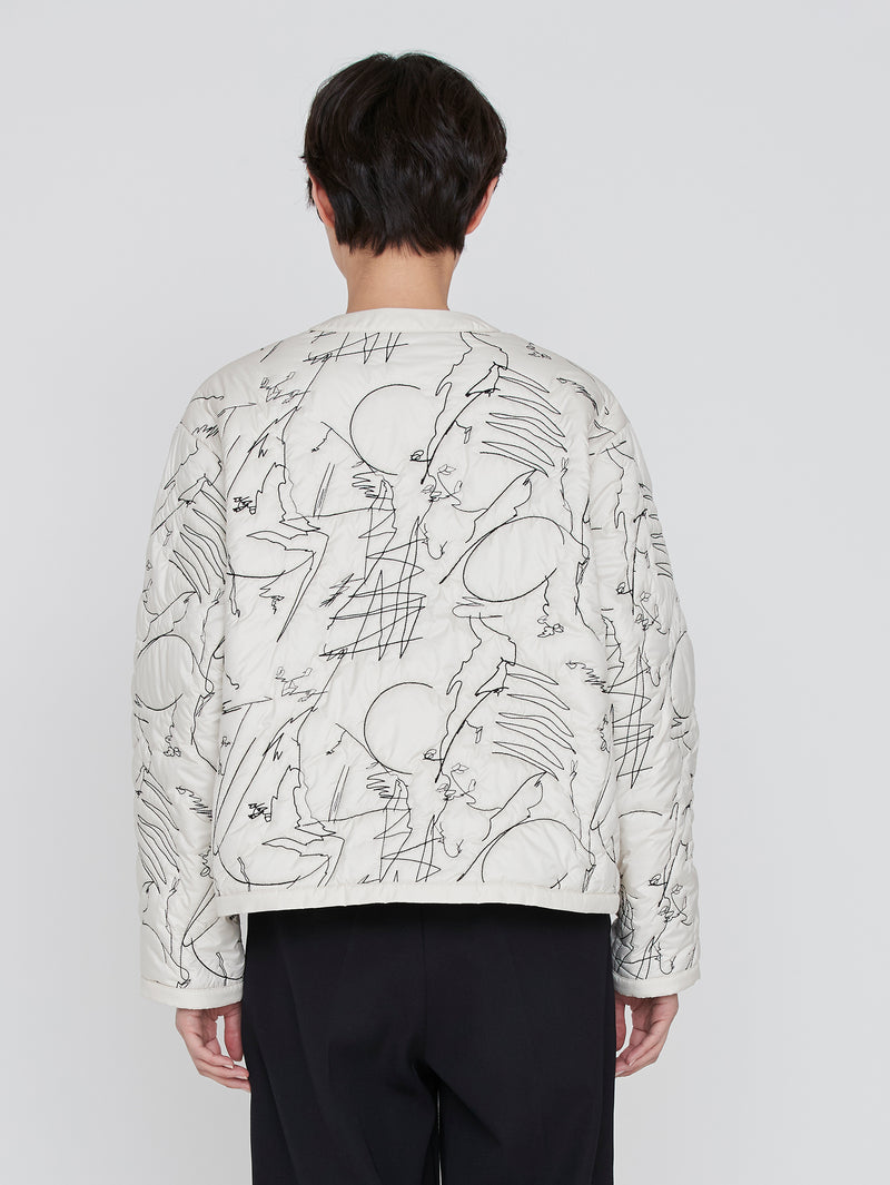 &lt;Quilted crew neck jacket&gt; Reversible Mountain