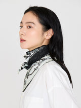 <Large Lace Triangle Scarf> Bit Balloon