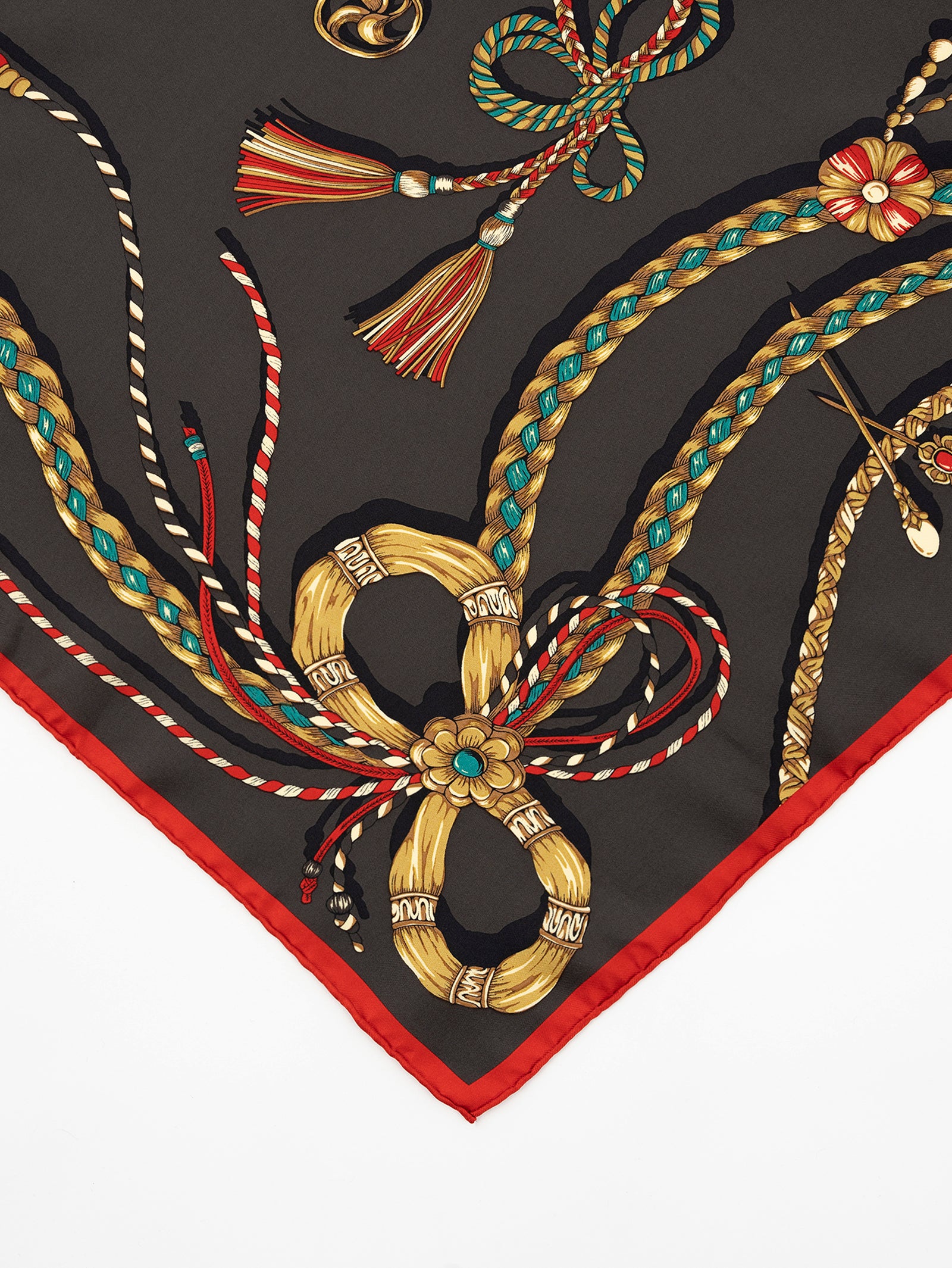 神話的モチーフのシルク風スカーフ 神話的モチーフのシルク風スカーフ