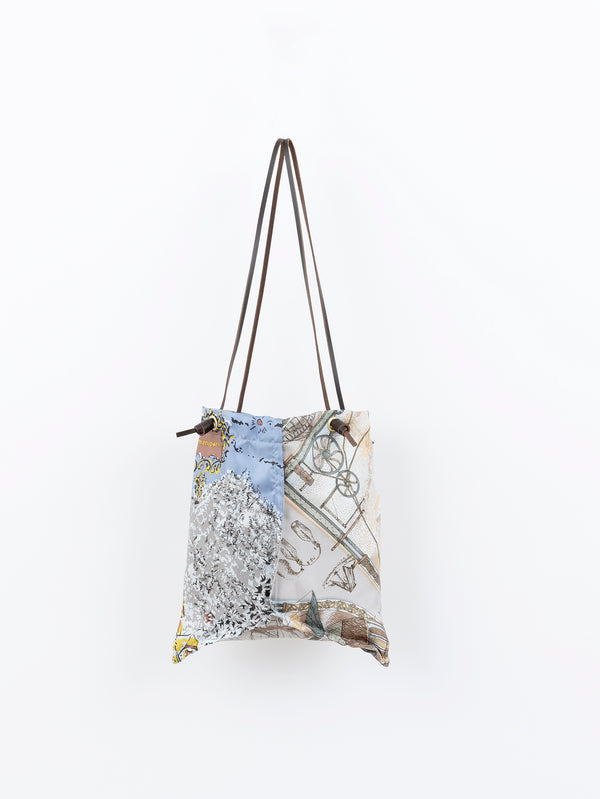 &lt;Reversible Print Tote Bag S&gt; Wintery Landscape