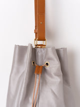 PLAIN SILK BUCKET BAG / GREY