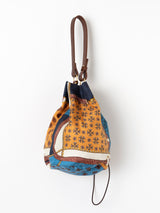 SLIK PATTERN BUCKET BAG / CRESTBELT