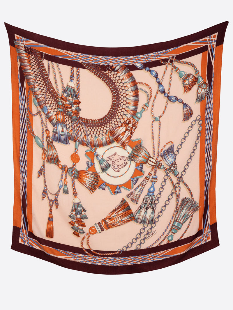 &lt;Wool Silk Stole Herringbone Weave 120&gt; Vivace Tassel