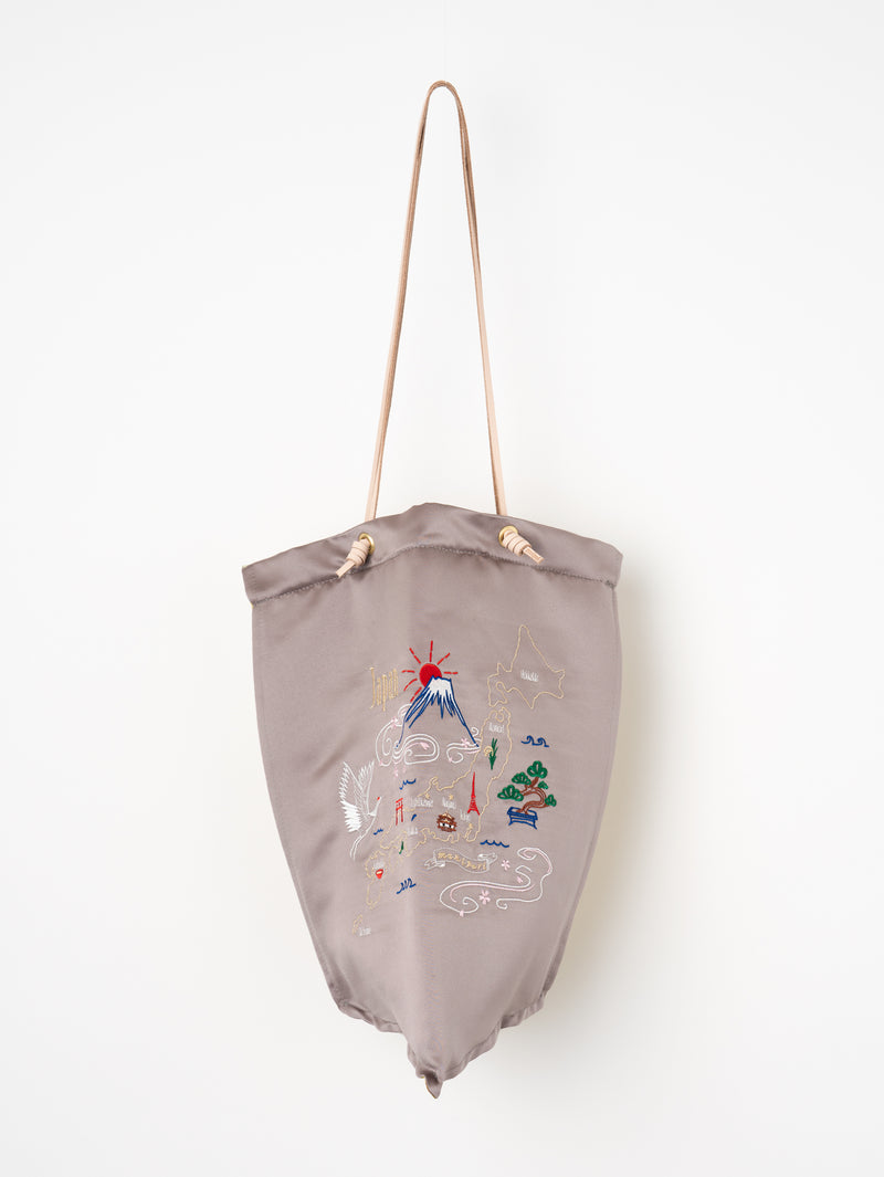 EMBROIDERED PRINT TOTE BAG L / COLLAGE SOMEWHERE