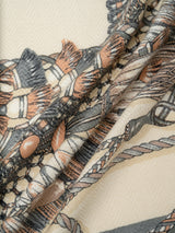 &lt;Wool Silk Stole Herringbone Weave 120&gt; Vivace Tassel