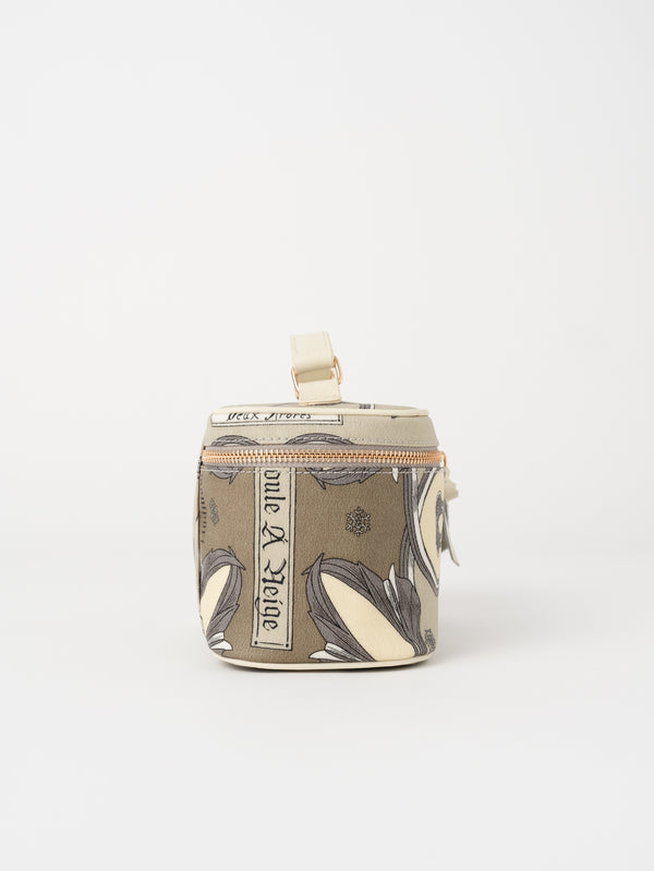 ＜バニティポーチ＞スノーグローブ